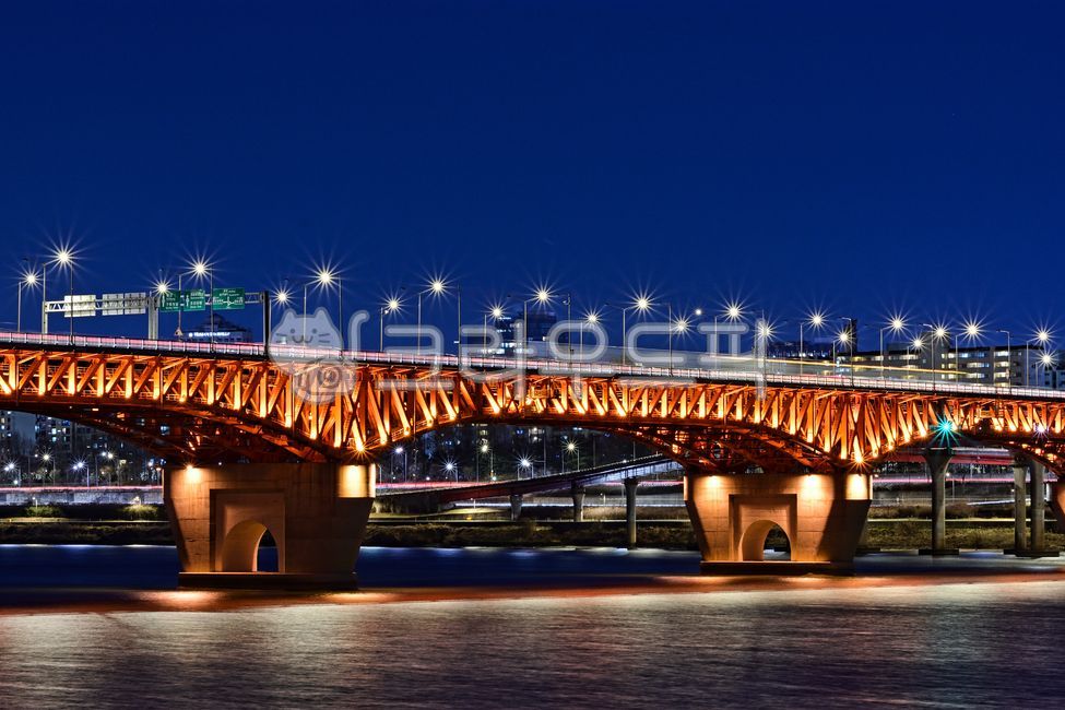 한강,성수대교,야경,대교,다리,한강다리,조명,빛,불빛,반영,bridge