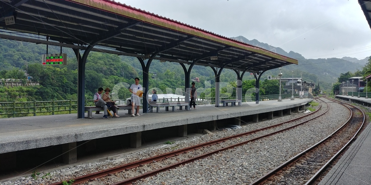 기차역,여행,기차,떠남,기다림,철도길,철도,train,station,rail,trainstation