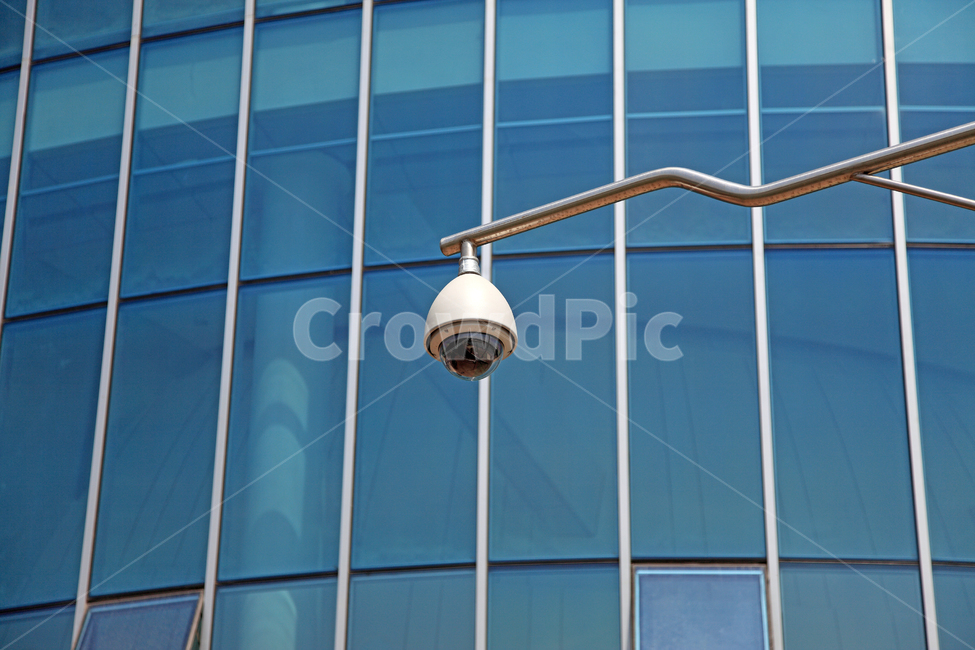 cctv,감시카메라,도시,도심,건축,건축물,현대,현대건축,유리,유리창,글라스,야외,실외,감시,보안,안전,방범,방범카메라,카메라,빌딩,비지니스,비즈니스,구조물,오피스