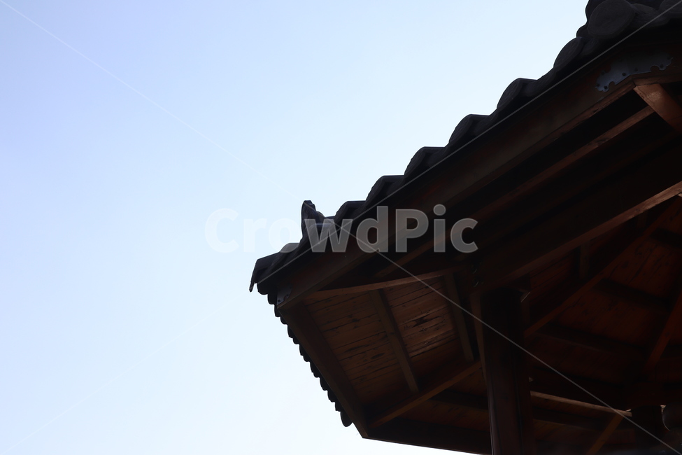 처마,한옥,하늘,기와,지붕,한국전통,한국문화,korean traditional,korean culture,건축물,건물외관,exterior,building,structure,architecture,construction