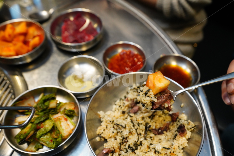 한식,밥,고기,육식,육류,비빔밥,식사,숟가락,먹방,rice,그릇,음식,food,먹거리,한끼,끼니,김치,한우,음식,식재료,요리,food,cook,meal,dishes,food reserves,한식,한국음식,한국요리,korean food,korean dishes,korean meal,korean cook
