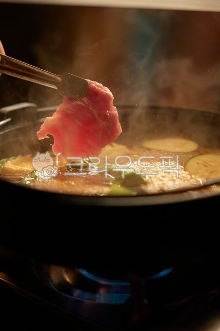 Japanese food,Sukiyaki,meat,izakaya,beef,shabushabu