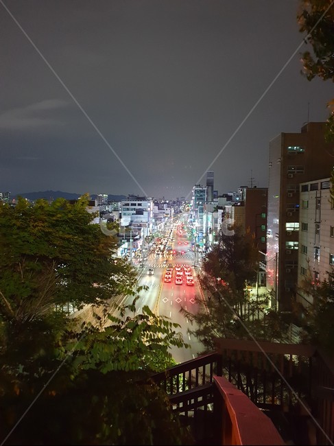 퇴근,도시,어둠,차,도로,불빛,야경,밤,풍경,nightscape,night,landscape,도시,city,한국도시풍경,한국도시경관,korea cityscape