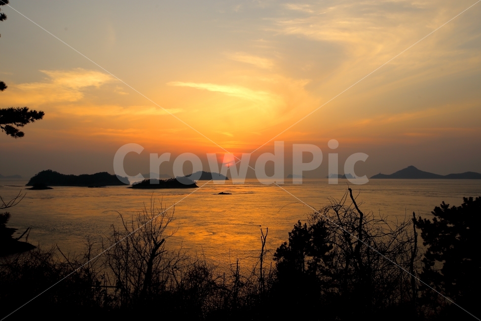 일몰,노을,석양,자연,풍경,자연,풍경,nature,landscape,한국자연풍경,한국자연경관,korea nature landscape,outdoors,옥외,dusk,황혼,dawn,새벽,sky,하늘,red sky,붉은 하늘,sunset,sunlight,햇빛