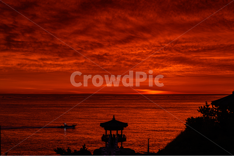 nature,자연,sky,하늘,sunrize,horizon,beach,sunlay,colorimage,landscape,boat,붉은하늘,새벽,옥외,자연,풍경,nature,landscape