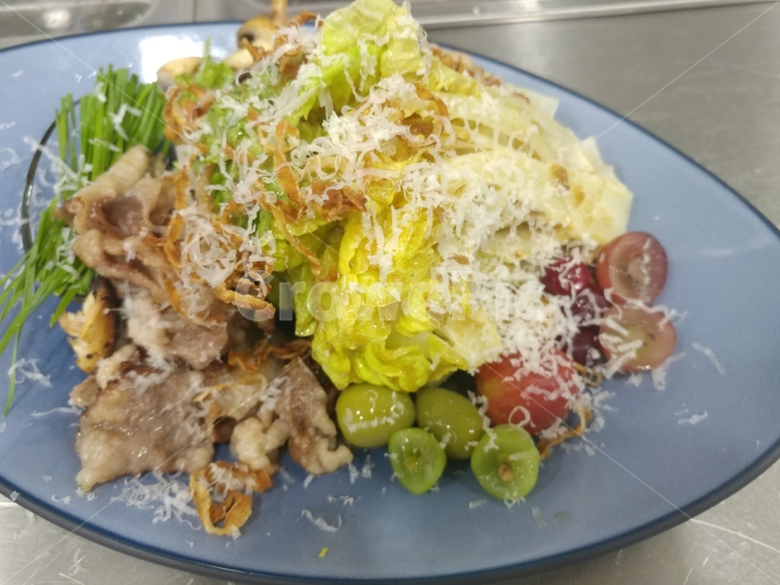 차돌박이샐러드,샐러드,차돌,청포도,로메인,음식,식재료,요리,food,cook,meal,dishes,food reserves