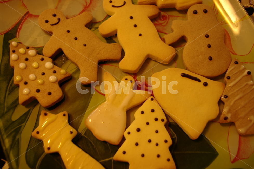 cookie,쿠키,트리쿠키,눈사람쿠키,눈사람,비스킷,icing,착빙,dessert,디저트,creme,cream,크림,cake,케이크,천사쿠키,별동별쿠키,트리,종쿠키,종모양쿠키,눈사람모양쿠키,눈사람모양,별동별모양,천사모양,음식,식재료,요리,food,cook,meal,dishes,food reserves,디저트,간식,후식,dessert,snack