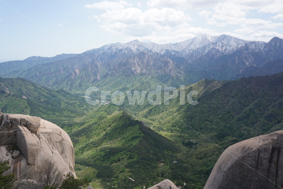 바위,등산,나무,산,숲,hiking,cloud,sky,삼림,자연,수목,경관,힐링,초록,nature,설악산,울산바위,healing,refresh,자연,풍경,nature,landscape,한국자연풍경,한국자연경관,korea nature landscape,slope,경사,outdoors,옥외,building,건물