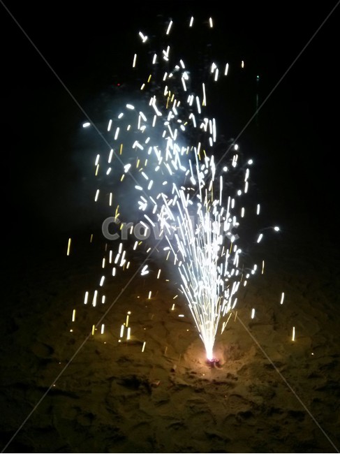 모래,night,firework,sand,폭죽,밤,어둠,바다,불빛