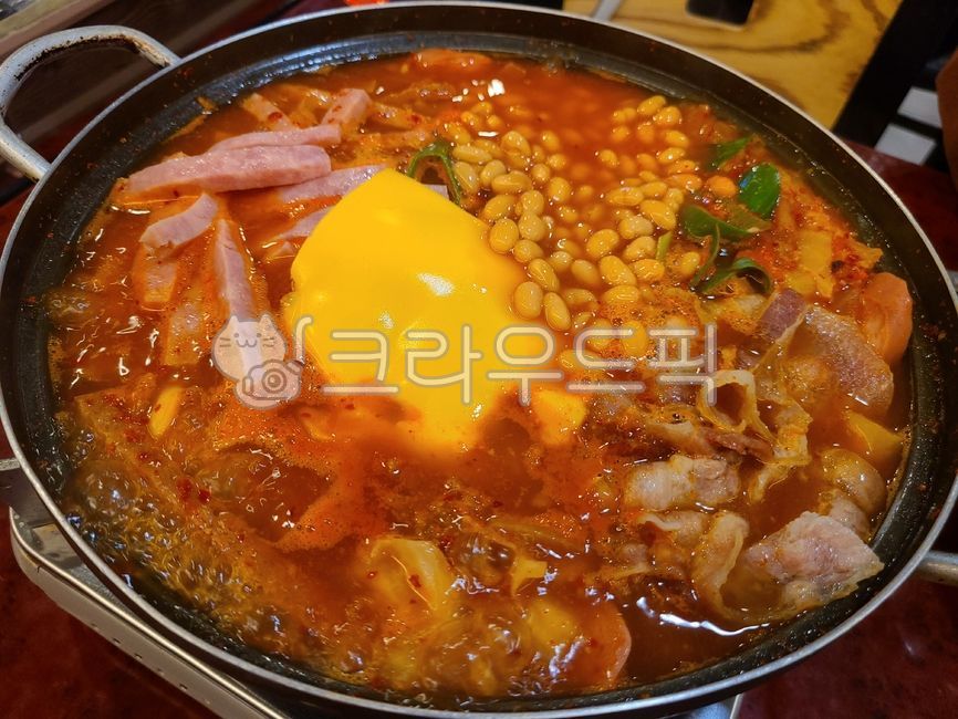 홍대부대찌개 참고 이미지 2