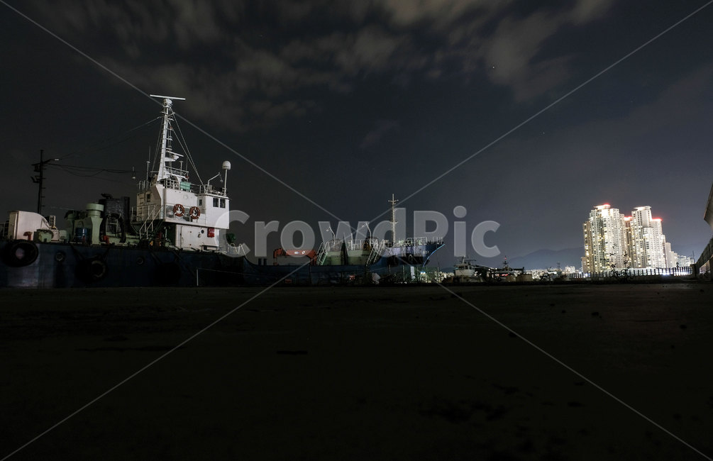 야경,nightscape,부두,배,어선,바다,wharf,ship,sea,밤바다