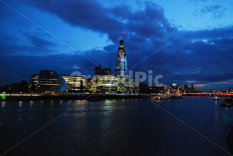 england,lundon,야경,nightshot,cityview,야경,밤,풍경,nightscape,night,landscape,도시,city,해외,외국,세계,foreign,oversea,world,세계도시풍경,해외도시풍경,외국도시풍경,world cityscape