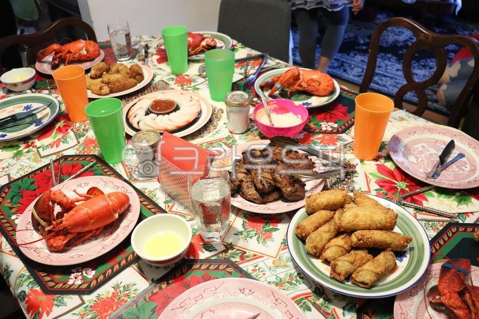 홈파티,저녁,만찬,diningtable,식사,meal,음식,캐나다가정식,가정식,파티