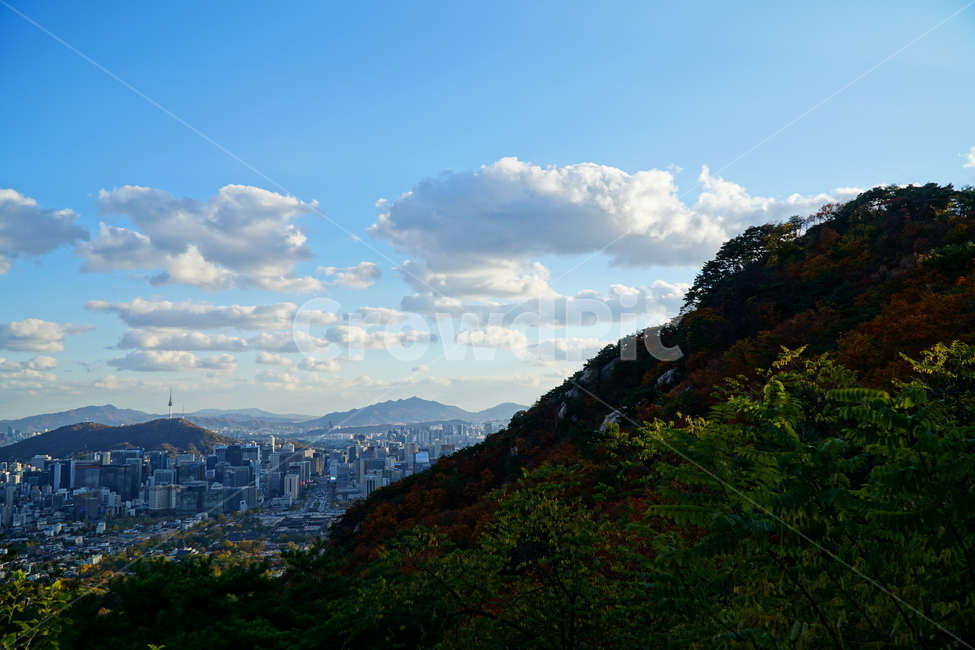 한국,서울,korea,seoul,풍경,landscape,하늘,구름,cloud,sky,heaven,가을,autumn,fall,october,도시,건물,빌딩,building,city,10월,강북,산,산맥,자연,mountain,nature,삼림,산림,나무,숲,tree,산꼭대기,정상,등산,경치,산봉우리,날씨,기상,도시,풍경,city,landscape,한국도시풍경,한국도시경관,korea cityscape,outdoors,옥외,mountain range