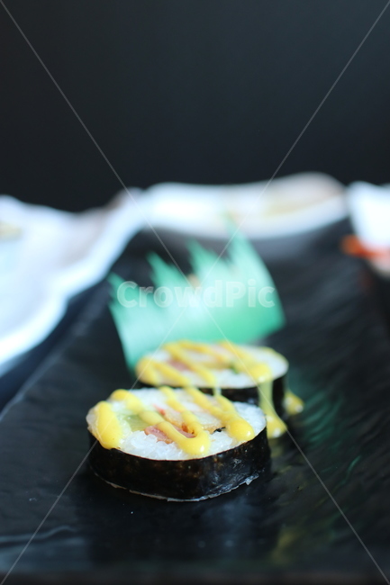 음식,dish,요리,해산물,외식,초밥,김밥