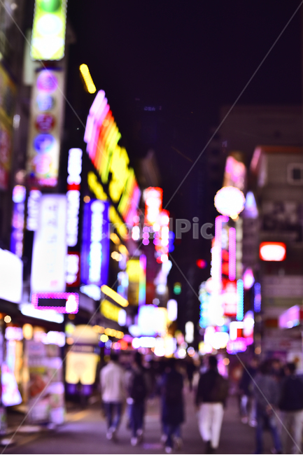 야경,뒷골목,먹자골목,환락가,주점,음식점,상가,골목길,밤풍경,도시야경,사람들,실루엣,person,사람,human,인간,lighting,조명,네온사인,불빛,노래방,술집,밤문화,씨티,city,nightview,background,배경,바탕,백그라운드,아웃포커스,간판,전광판,analley,foodalley,metropolis,urban,building,어반,중심지,건물,도시,entertainmentdistrict,nightlife,칼라풀,컬러풀,colorful,야경,밤,풍경,nightscape,night,landscape,도시,city