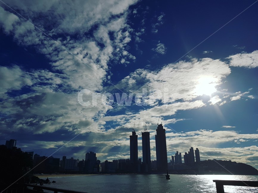 해운대,바닷가,동백섬,해운대바닷가,해운대해수욕장,맑음,하늘,구름