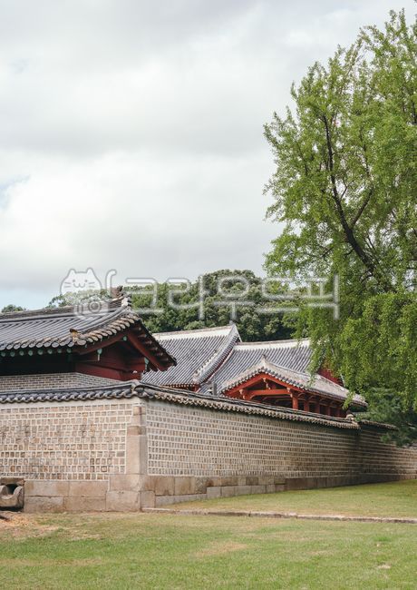 종묘,한국,건축물,전통기와,기와지붕,건물,서울,관광지,대한민국,지붕,한국전통,한국문화,korean traditional,korean culture,건축물,건물외관,exterior,building,structure,architecture,construction