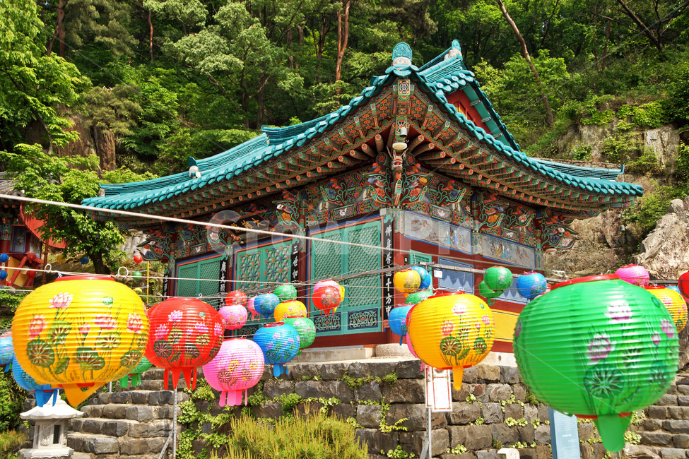 성불사,천안,태조산,사찰,문화재자료,도선국사,대웅전,본존불,연등,전각,한국전통,한국문화,korean traditional,korean culture,종교,신앙,religion,belief,faith,건축물,건물외관,exterior,building,structure,architecture,construction