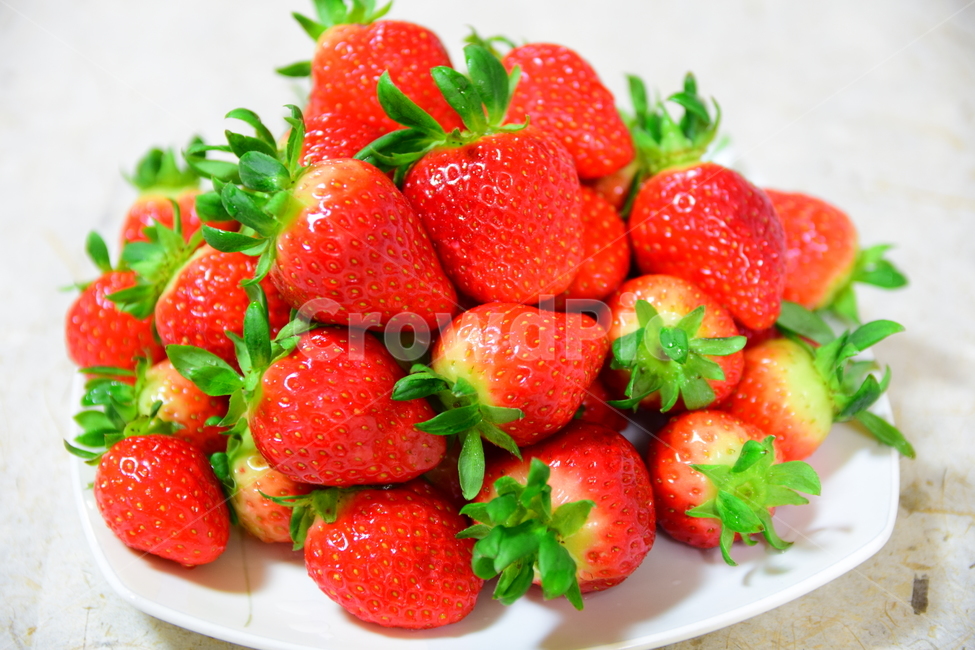 딸기,제철,꼭지,과일,접시,채소,빨강,맛있는,식재료,strawberry,vegetables,dishes