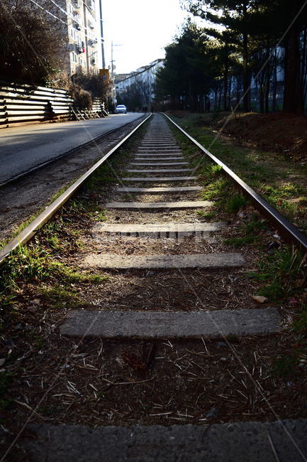 철길,빛,풍경,light,landscape,railroad,교통,교통수단,traffic,transportation