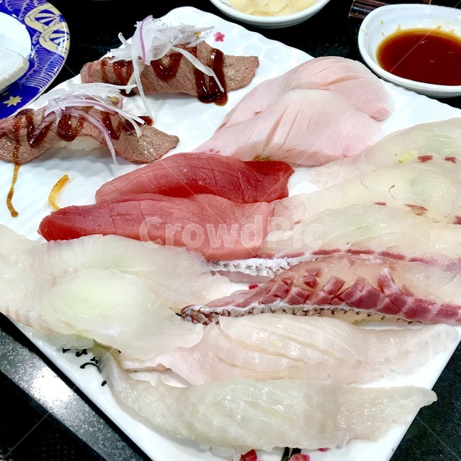 음식,회,해산물,초밥,생선,음식,식재료,요리,food,cook,meal,dishes,food reserves,일식,일본음식,일본요리,Japanese food,Japanese dishes,Japanese meal,Japanese cook