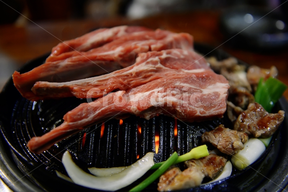 양꼬치,양고기,고기,양,식당,맛집,식사,밥,꼬치,화로,구이,안주,야식,육류,음식,식재료,요리,양갈비,lamb,food,china,chinese,restaurant,meal,meat,cook,dishes,파,양파,음식,식재료,요리,food,cook,meal,dishes,food reserves,육류,고기,meat