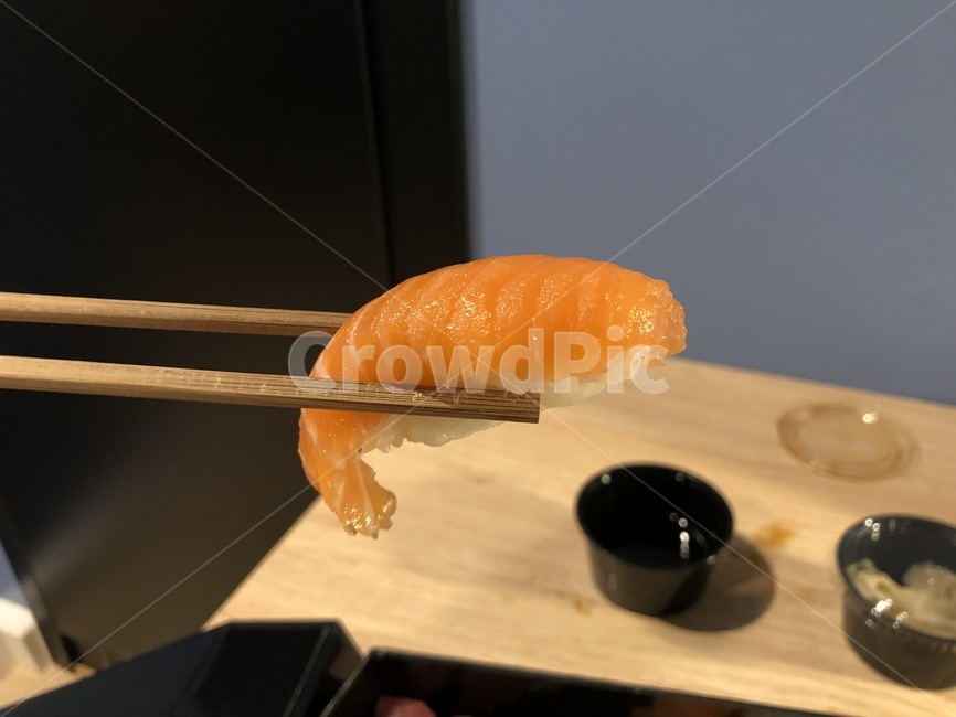 연어,연어초밥,초밥,식사,북유럽,salmon,sushi,음식,젓가락,음식,식재료,요리,food,cook,meal,dishes,food reserves