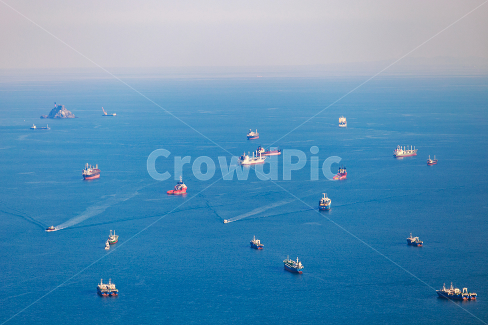 배,바다,파랑,부산,부산바다,ship,ocean,blue,sea,선박,교통,스몰,작다,풍경배경,배경,바다배경
