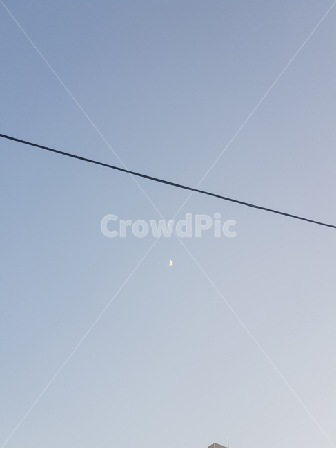 전깃줄,달,초승달,하늘,감성,해질녘,moon,crescentmoon,newmoon,wire,sky,nightfall,sensitivity