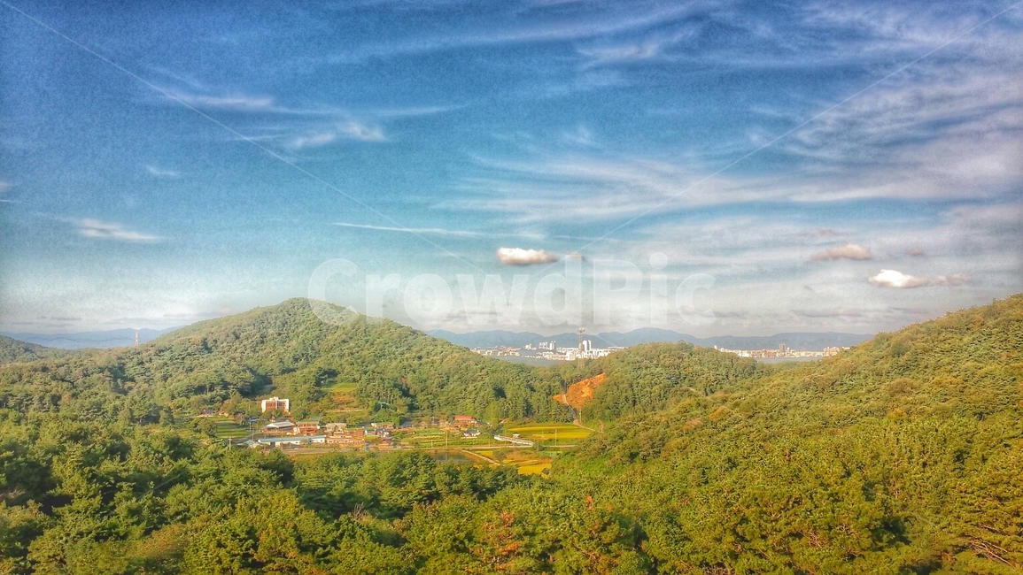 nature,자연,outdoors,언덕,hill,한지방,countryside,마을,봄,하늘,구름,풍경,시골
