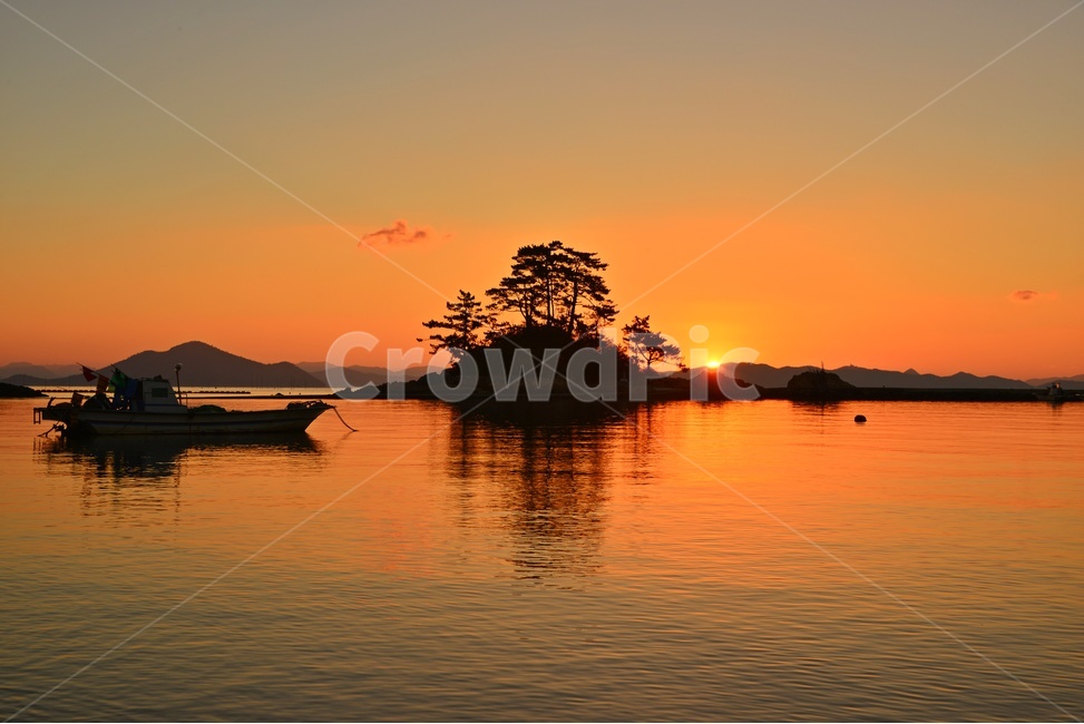 nature,자연,sunlight,햇빛,outdoors,옥외,light,flare,플레어,sky,하늘,dawn,새벽,redsky,붉은하늘,장흥,소등섬,정남진,소등섬일출,아침,해돋이,여명,sea,바다,water,물,shoreline,해안선,해변,해안