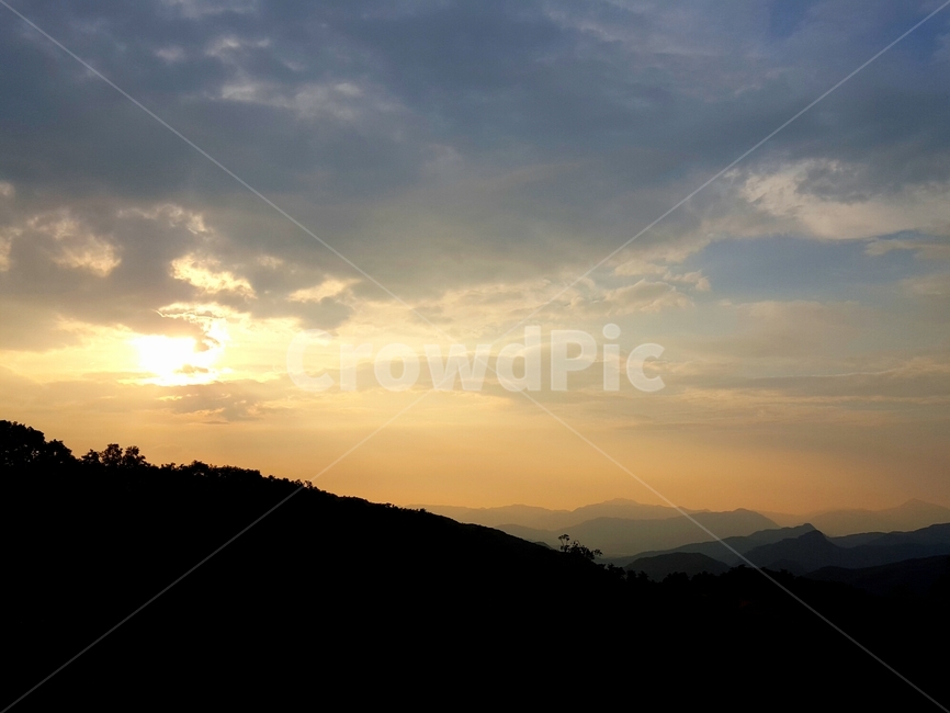 일몰,자연,풍경,역광,측광,하늘,구름,자연,풍경,nature,landscape,outdoors,옥외,sunlight,햇빛,dusk,황혼,sunset,sky,dawn,새벽,red sky,붉은 하늘