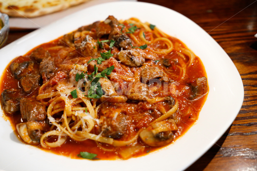 스파게티,토마토,파스타,pasta,국수,면,레스토랑,permasan,restaurant,이탈리안음식,식재료,food,cook,meal,dishes,noodles,양식,서양음식,서양요리,저녁,음식,식재료,요리,food,cook,meal,dishes,food reserves