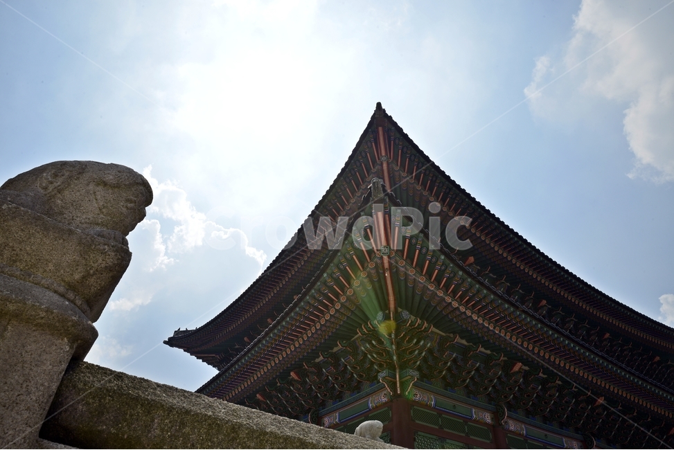 서울,경복궁,한국,고궁,궁궐,기와,한옥,처마,한국의미,랜드마크,관광,한국전통,한국문화,korean traditional,korean culture,랜드마크,landmark,tourist attraction,한국랜드마크,한국관광지,한국명소,korea landmark,korea tourist attraction,건축물,건물외관,exterior,building,structure,architecture,construction