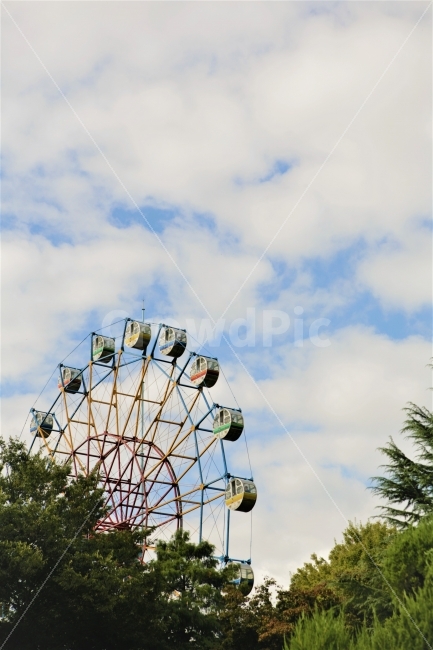 대관람차,하늘,구름,풍경,놀이공원,놀이공원,놀이동산,놀이터,amusement park,playground