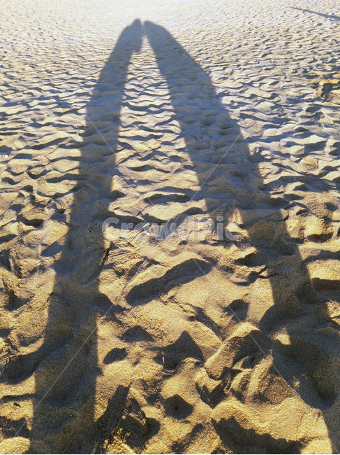 모래,그림자,배경,사람,모래사장,sand,shadow,sandybeach,person,background,사람,인물,인간,human,person,인물실루엣,사람실루엣,character silhouette,human silhouette,soil,흙,outdoors,옥외,nature,자연,ground,바닥,rug,깔개
