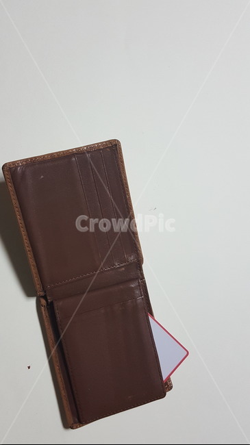 지갑,남자지갑,빈지갑,현금,지폐,가죽지갑,단지갑,금융,돈,finance,banking,money,사물,물건,오브젝트,thing,object,matter,누끼,remove background