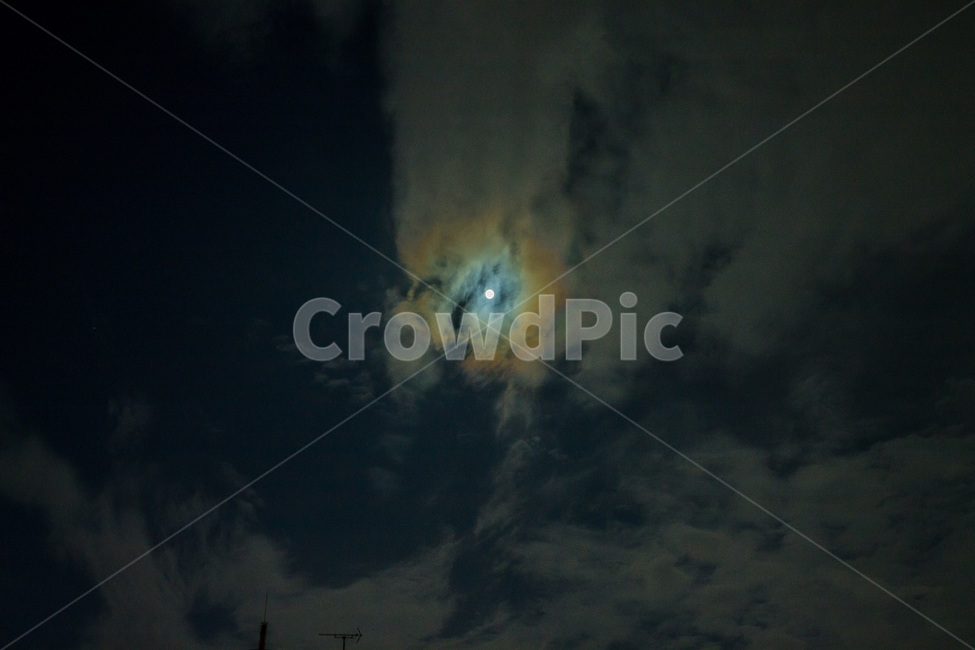 beautiful,black,cloud,dark,moon,night,sky,view,어두운,새벽,달,달빛,저녘,밤,밤하늘,구름,보름달,추석,자연,nature,outdoors,옥외,야경,밤,풍경,nightscape,night,landscape