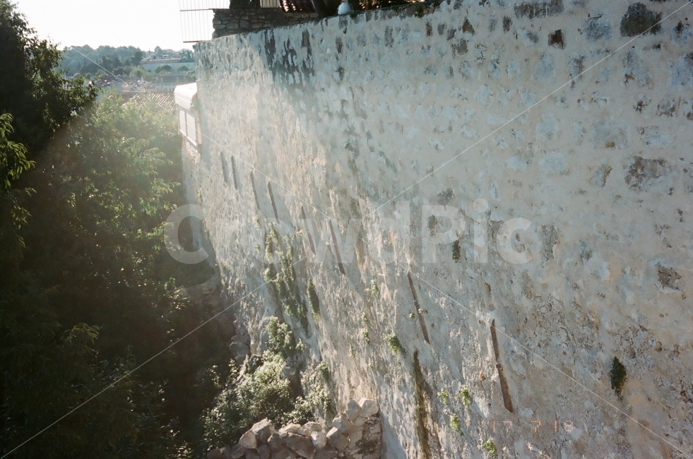 필름,빛,담,평온,크로아티아,로빈,여행,휴가,여름,film,july,light,ivy,journey,croatia,rovinj,analogue,건축물,건물외관,exterior,building,structure,architecture,construction,해외,외국,세계,foreign,oversea,world