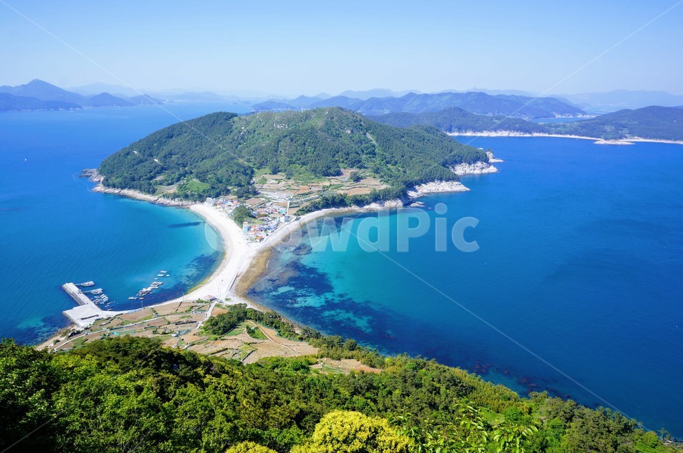 섬,바다,남해,해변,경치,자연,풍경,nature,landscape,한국자연풍경,한국자연경관,korea nature landscape,water,물,shoreline,해안선,sea,ocean,대양,outdoors,옥외,land,땅,coast,연안