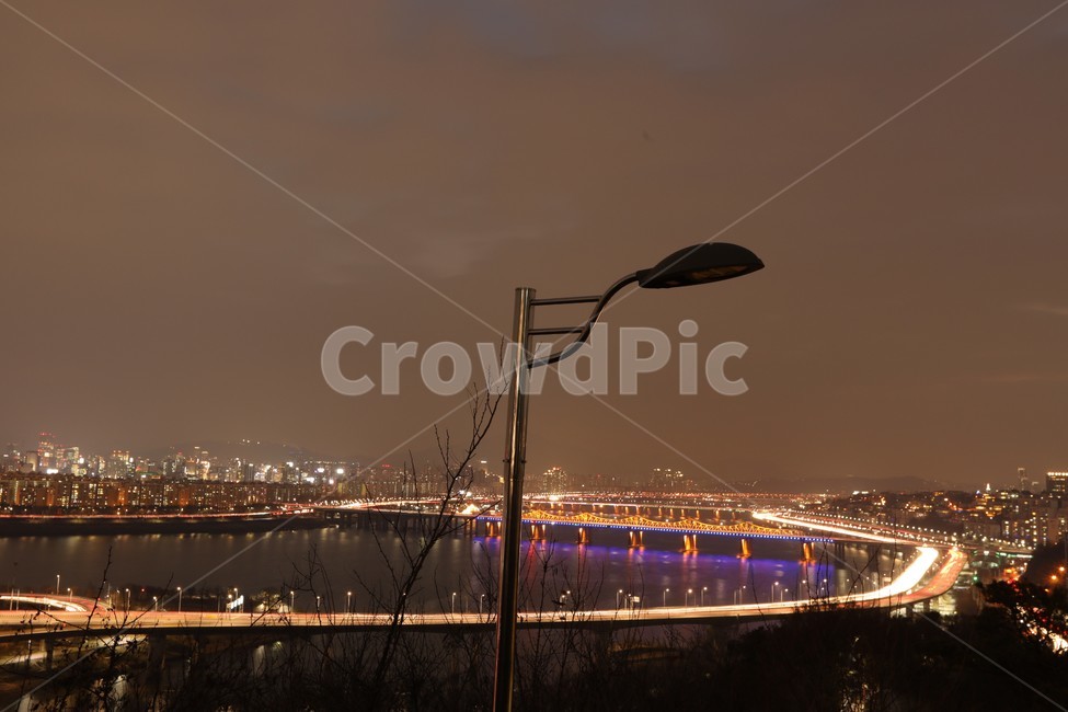 한강,다리,노랑,파랑,가로등,야경,밤,풍경,nightscape,night,landscape,도시,city,한국도시풍경,한국도시경관,korea cityscape