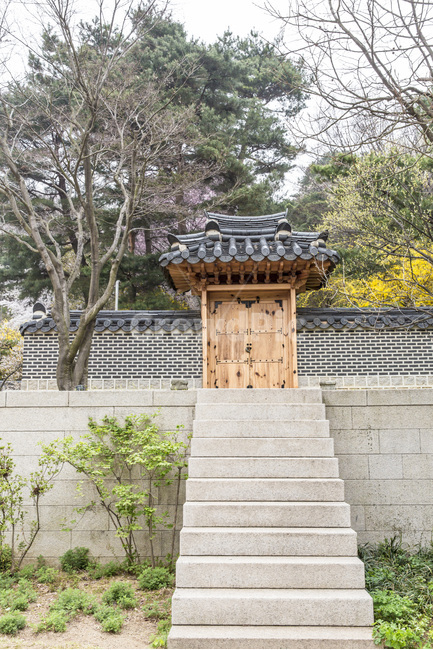 돌계단,조형물,봄,돌담,기와,건축,한국전통,한국문화,korean traditional,korean culture,건축물,건물외관,exterior,building,structure,architecture,construction