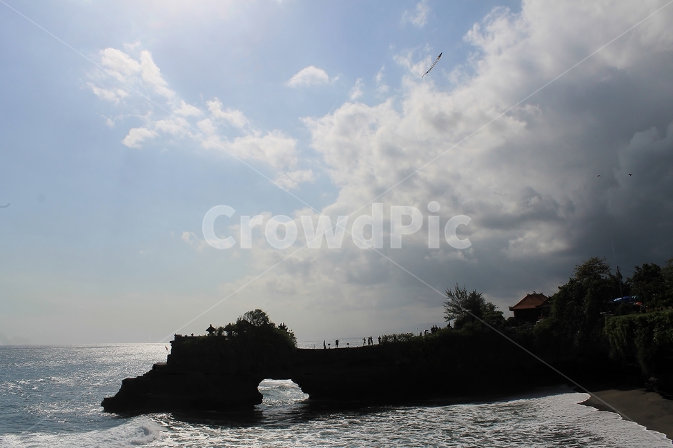 Tanah Lot Temple,Bali,balitemple,hindu temple,tanahlot,Hinduism,indonesia,hinduism,water temple,bali,watertemple,tanahlottemple,hindutemple,Tanah Lot,Indonesia