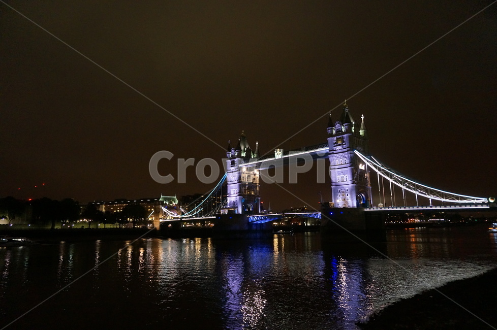 building,건물,bridge,다리,런던,영국,런던브릿지,야경,유럽,건축물,서유럽,londonbridge,london,england,europe,템즈강,thamesriver,타워브릿지,thames,랜드마크,landmark,tourist attraction,세계랜드마크,해외랜드마크,외국랜드마크,world landmark,world tourist attraction