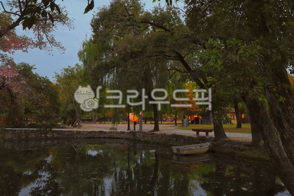 sky,Gwanghallu,hanok,night,long exposure,park,lights