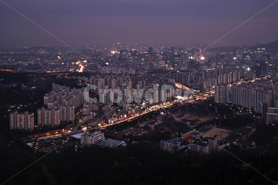 도심풍경,서울,서대문구,안산,아파트,건물,야경,불빛,조명,도시,풍경,city,landscape,한국도시풍경,한국도시경관,korea cityscape