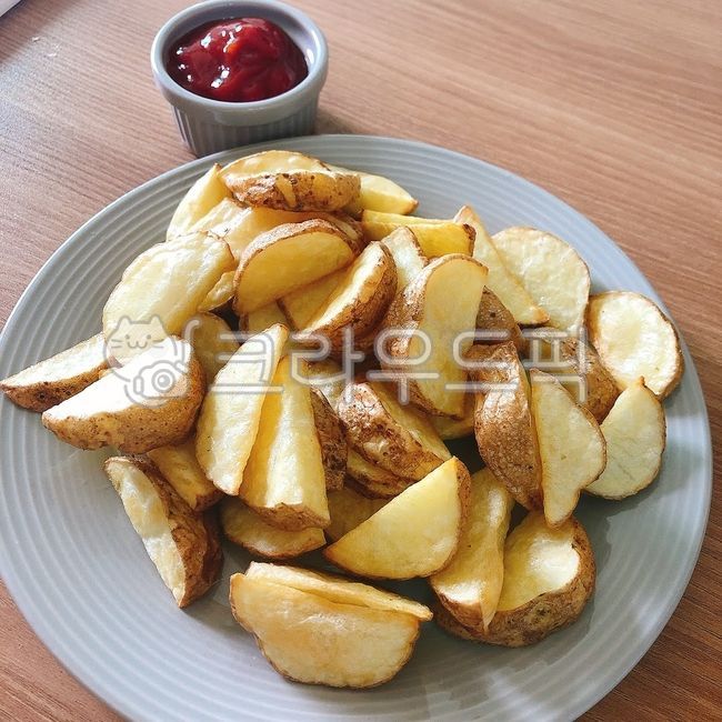 Potato,French fries,Wedge Potato,potato,fry