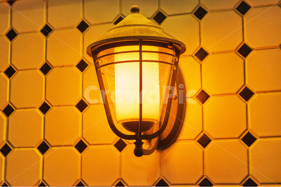 램프,엔틱,노랑,조명,인테리어,갓,사각,타일,인테리어,실내디자인,interior design