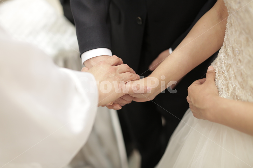 손,결혼식,반지,결혼,반지교환,사랑,사람,인물,인간,human,person,연인,커플,사랑,lover,couple,결혼,혼례,웨딩,wedding,marriage,marry